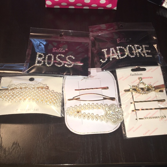 Hair clips - Picture 1 of 1